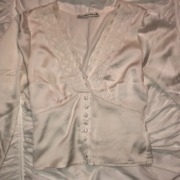 Satin plunge neck long sleeve - Picture 2 of 2